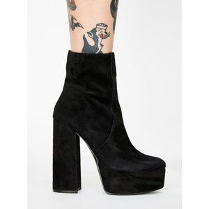 Steve Madden Madden Girl BANG SUEDE PLATFORM BOOT